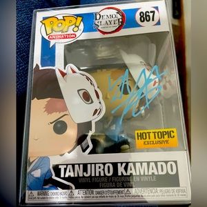 Funko Pop Dragon Slayer: Tanjiro Kamado with mask autograph